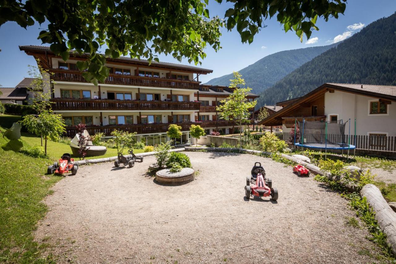 אולטימו Familienhotel Viktoria מראה חיצוני תמונה